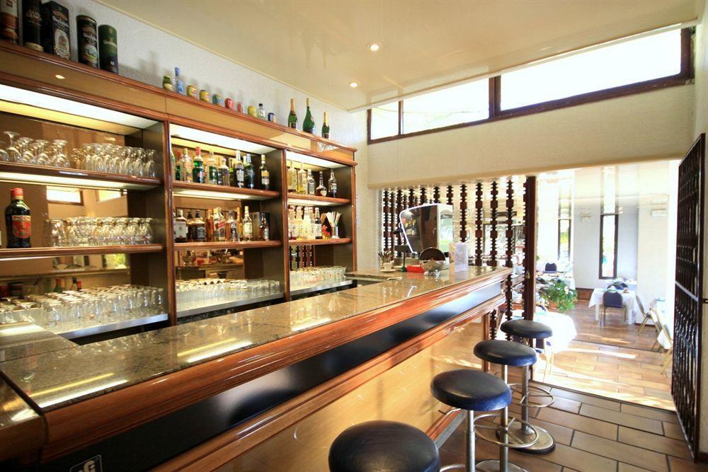 Castel Vecchio Hotel อฌักซิโอ้ ภายนอก รูปภาพ